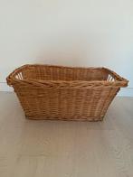 Grote rieten mand, Huis en Inrichting, Ophalen, Zo goed als nieuw