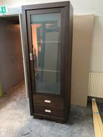 Mooie industriële bruine eiken houten vitrinekast, Ophalen, Eikenhout, 50 tot 100 cm, Zo goed als nieuw