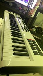 M-audio Axiom Pro 61, Muziek en Instrumenten, Midi-apparatuur, Ophalen, Zo goed als nieuw