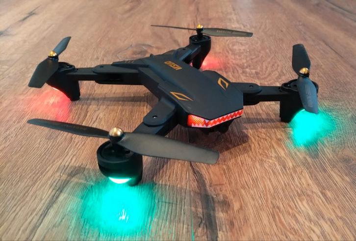 Mooie complete drone met camera, Hobby en Vrije tijd, Modelbouw | Radiografisch | Helikopters en Quadcopters, Zo goed als nieuw