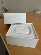 AirPods Pro 1e generatie | linker oortje kraakt, Telecommunicatie, Mobiele telefoons | Oordopjes, Ophalen, Gebruikt, In gehoorgang (in-ear)