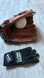 Softbal hanschoen Wilson 12 1/2” A1850 Pro 9 incl softbal, Sport en Fitness, Honkbal en Softbal, Gebruikt, Ophalen of Verzenden