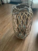 Rieten windlicht, Ophalen, Gebruikt