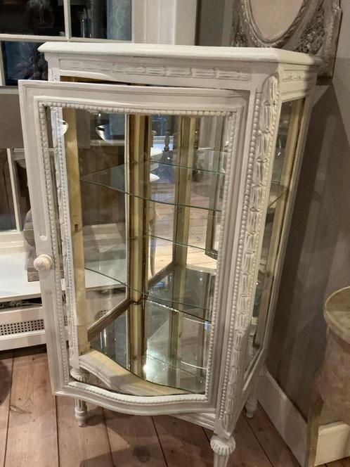 Antieke vitrine kast, Antiek en Kunst, Curiosa en Brocante, Ophalen