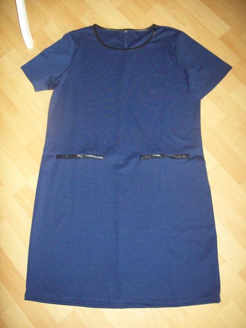 Prachtig donkerblauwe jurk met leer details van Norah mt XL, Kleding | Dames, Jurken, Zo goed als nieuw, Maat 46/48 (XL) of groter
