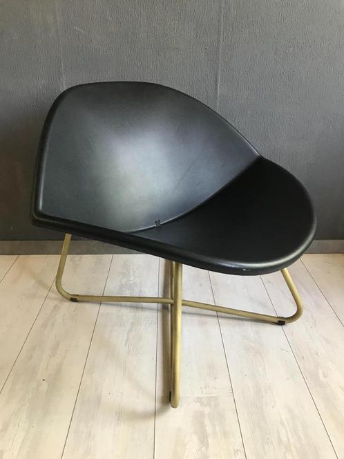 Vintage Niels Gammelgaard LIPS stoel IKEA, Huis en Inrichting, Fauteuils, Zo goed als nieuw, Kunststof, Metaal, 75 tot 100 cm