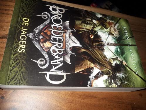 John Flanagan - De jagers, Boeken, Kinderboeken | Jeugd | 10 tot 12 jaar, Zo goed als nieuw, Ophalen