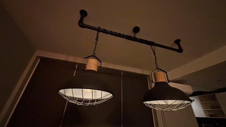 Eettafel lamp Industrieel, Huis en Inrichting, Lampen | Hanglampen, Zo goed als nieuw, 75 cm of meer, Hout, Metaal, Ophalen