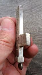Om1700 GROOT Zilveren Gegraveerd Vereringskruis Kruis Hanger, Ophalen of Verzenden, Zilver