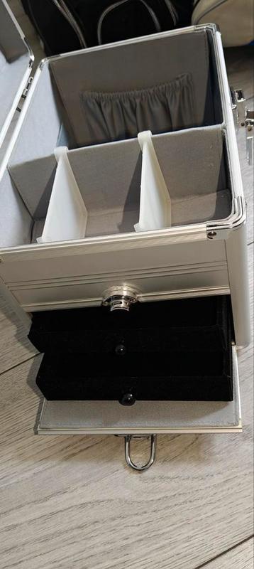 Oriflame Sieradenkoffer met Slot & Spiegel beschikbaar voor biedingen