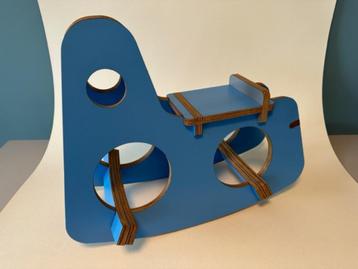 Dutch Design houten hobbelpaard kiloRad beschikbaar voor biedingen