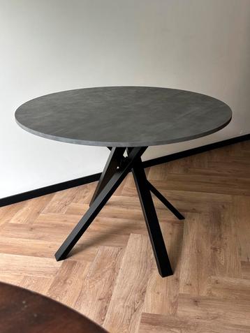 IKEA MARIEDAMM Table, 105 cm | Good As New beschikbaar voor biedingen