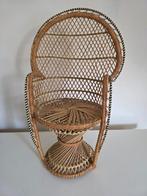 Vintage pauwenstoel pop rieten stoel poppen poppenstoel, Ophalen of Verzenden, Zo goed als nieuw, Overige typen