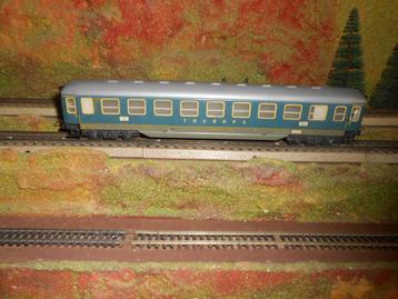 Trix Express 20/175 Blauwe TOUROPA reizigers wagon, metaal beschikbaar voor biedingen