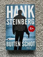 Hank Steinberg - Buiten schot (Special Reefman 2018), Ophalen of Verzenden, Zo goed als nieuw, Hank Steinberg, Nederland