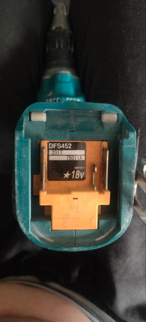 Makita DFS452 Schroefmachine - 18V LXT, Doe-het-zelf en Verbouw, Gereedschap | Boormachines, Gebruikt, Boor- en Schroefmachine