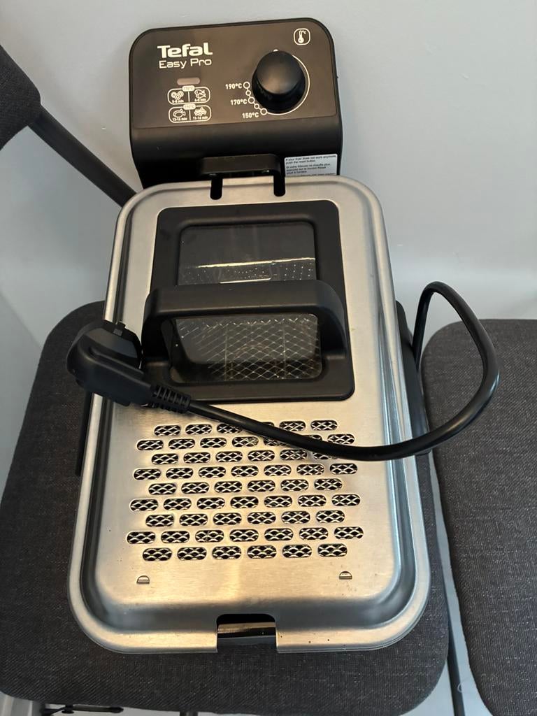 Tefal easy pro frituurpan, Witgoed en Apparatuur, Frituurpannen, Ophalen of Verzenden, Zo goed als nieuw