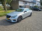 Mercedes-Benz E-Klasse E200 Coupe 2013 Grijs, Auto's, Mercedes-Benz, Achterwielaandrijving, 1800 kg, 4 cilinders, 4 stoelen