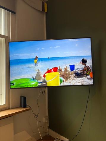 Samsung 43 inch UHD Smart TV met AirPlay beschikbaar voor biedingen
