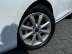 Ford Fiesta 1.5 TDCI GRIJS KENTEKEN |1e eig.| Airco | NAVi |, Voorwielaandrijving, 1027 kg, Gebruikt, Wit