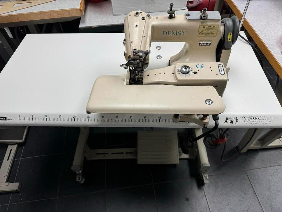 Industriële naaimachine blindenzoom, Overige merken, Gebruikt, Ophalen of Verzenden, Naaimachine