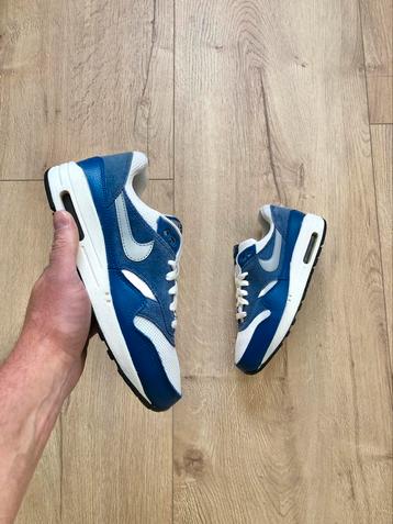 Nike Air Max 1 GS White Wolf Grey Gym Blue (EU 37,5) beschikbaar voor biedingen