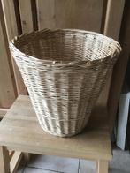 Rieten mand, Huis en Inrichting, Woonaccessoires | Schalen en Manden, Ophalen of Verzenden, Rechthoekig, Riet