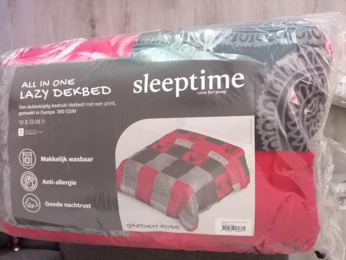 Dekbed en Overtrek in 1 Nieuw in verpakking., Huis en Inrichting, Slaapkamer | Beddengoed, Nieuw, Deken of Dekbed, Tweepersoons