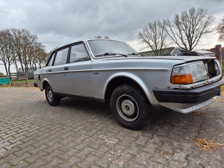 Volvo 244/240 G.L 2.3 1981 met iets werk, Auto's, Oldtimers, Bedrijf, Ophalen