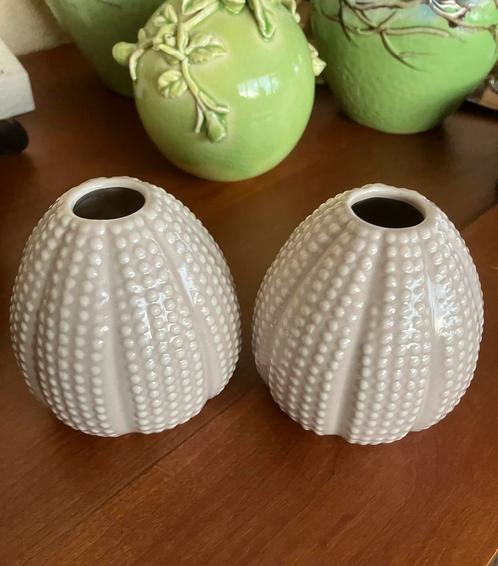 Zee-egel vaasjes, Huis en Inrichting, Woonaccessoires | Vazen, Zo goed als nieuw, Minder dan 50 cm, Aardewerk of Porselein, Ophalen