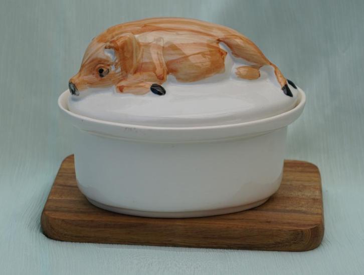 Zwijntje terrine, aardewerk schaal met deksel, Antiek en Kunst, Curiosa en Brocante, Ophalen of Verzenden