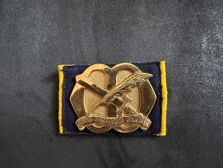Gezocht Studentenweerbaarheid Baret Gesp / Embleem, Verzamelen, Militaria | Algemeen, Landmacht, Embleem of Badge, Nederland, Ophalen