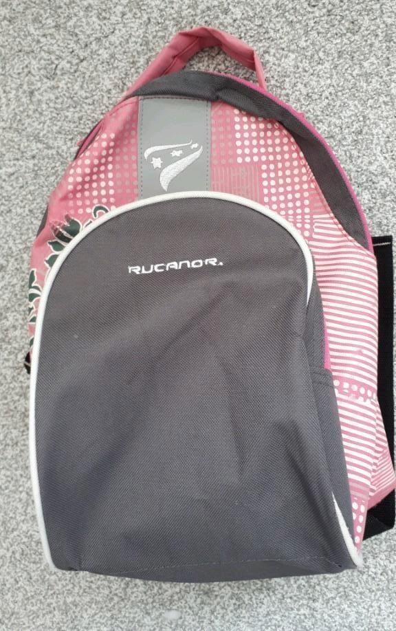 Mooie kleine, stevige grijs/roze rugzak van Rucanor, Sieraden, Tassen en Uiterlijk, Tassen | Rugtassen, Gebruikt, Overige merken