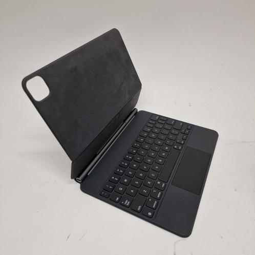 Apple a2261 iPad Magic Keyboard | Nette staat, Computers en Software, Apple iPads, Zo goed als nieuw