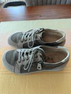 Helvesko, sneakers, maat 38, beige, Zwitsers merk, Kleding | Dames, Schoenen, Ophalen of Verzenden, Zo goed als nieuw, Zwart, Sneakers of Gympen