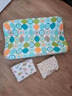 Aankleedkussen met 3 hoezen katoen met vrolijke print, Ophalen of Verzenden, Zo goed als nieuw, Aankleedkussen, Overige merken