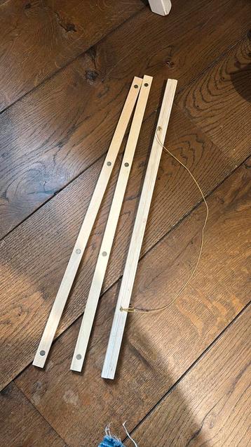 Houten poster hanger magneten ophanglatjes beschikbaar voor biedingen