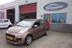 Peugeot 107 1.0 Active (bj 2013), Voorwielaandrijving, Euro 5, Stof, Gebruikt