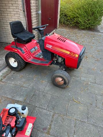 Rally zitmaaier 12PK Briggs & Stratton beschikbaar voor biedingen