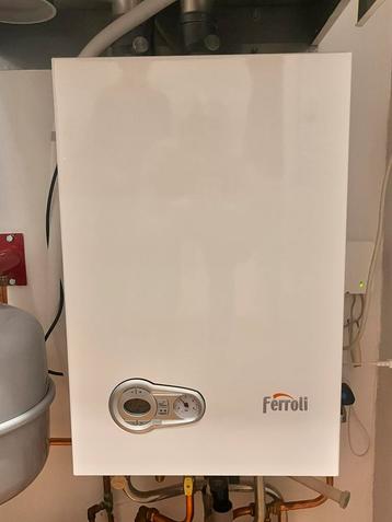 HR-combi ketel / CV ketel Ferroli Blue Sense 4   32. beschikbaar voor biedingen