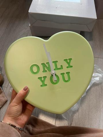 Karlsson Wandklok Hart - Nieuw in Doos! beschikbaar voor biedingen