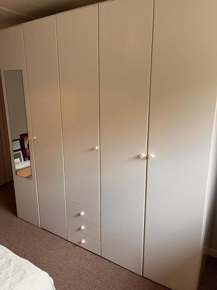 Witte kledingkast (svedex) - gebruikt, Huis en Inrichting, Kasten | Kledingkasten, Zo goed als nieuw, 150 tot 200 cm, 50 tot 75 cm