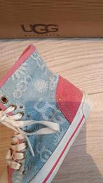 UGG Kinder Sneakers Maat 28, Kinderen en Baby's, Kinderkleding | Schoenen en Sokken, UGG, Meisje, Schoenen, Ophalen of Verzenden