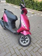 Piaggo zip 2010  125cc skr blok, Fietsen en Brommers, Scooters | Piaggio, Ophalen of Verzenden, Zo goed als nieuw, Zip