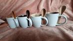 NIEUWE 4 X GROTE MOKKEN + LEPEL - SETPRIJS 10,- EURO, Ophalen of Verzenden
