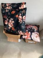 *3 Mooie sierkussens met bloemen*, Ophalen of Verzenden, Zo goed als nieuw, Overige kleuren, Vierkant