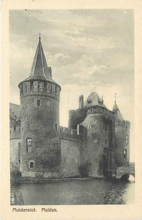 (301-005-037) Muiden Muiderslot, Verzamelen, Ansichtkaarten | Nederland, Noord-Holland, Verzenden
