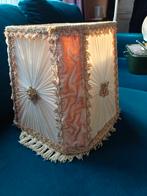 3 Bijzondere lampenkapjes, vintage, brocante, Ophalen of Verzenden, Zo goed als nieuw, Rond, 25 tot 50 cm