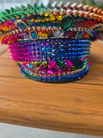 Carnavalspet gekleurd, Ophalen, Nieuw