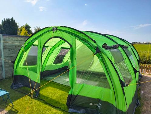 6 persoons tent skandika met luifel 2 cabines 216 bij 525, Caravans en Kamperen, Tenten, Zo goed als nieuw, Ophalen of Verzenden